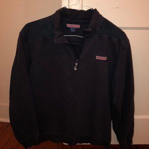 Classic Vineyard Vines zip-pullover